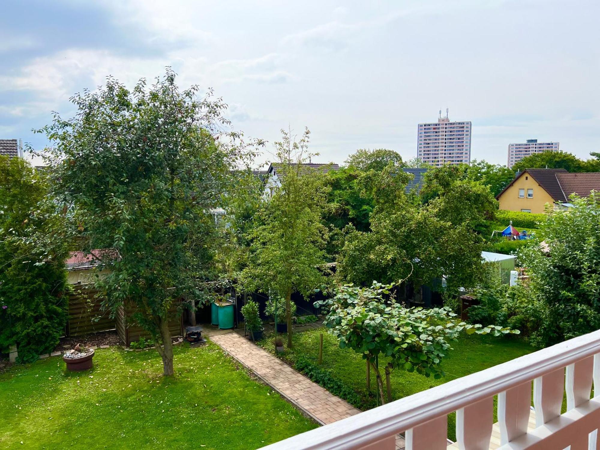Elegante Apartment In Erftstadt Mit Balkon, Zentral, Bahnhof Nah, Phantasialand Bruehl Bei Cologne エクステリア 写真
