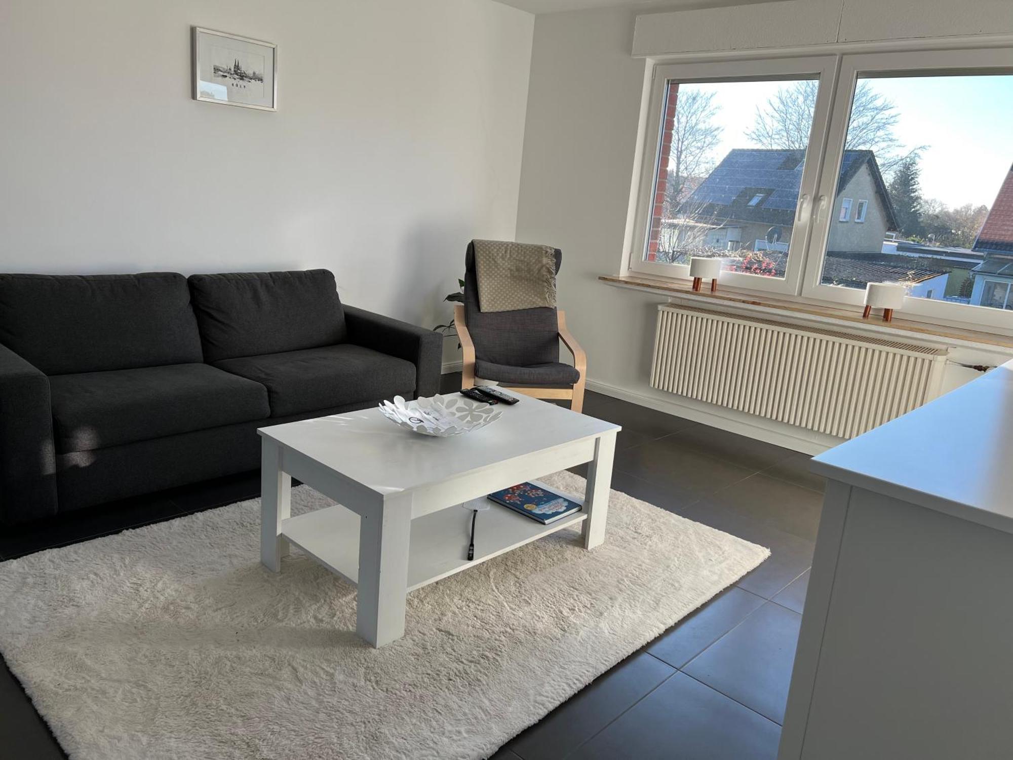 Elegante Apartment In Erftstadt Mit Balkon, Zentral, Bahnhof Nah, Phantasialand Bruehl Bei Cologne エクステリア 写真
